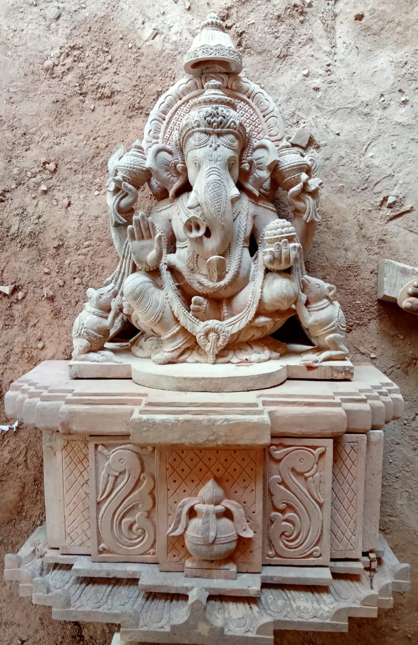 ଭାଗ୍ୟଧରଙ୍କ କାରୁକାର୍ଯ୍ୟ