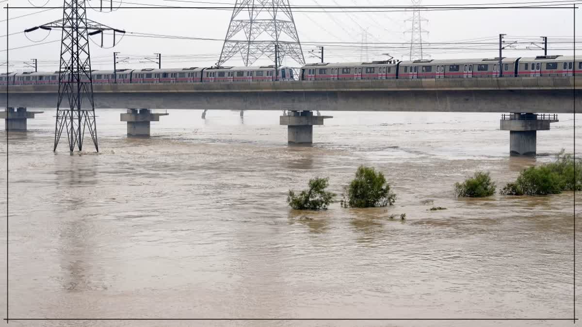 Yamuna River: ફરી યમુનાના નીરે ચિંતા વધારી, જોખમના નિશાનથી ઉપર