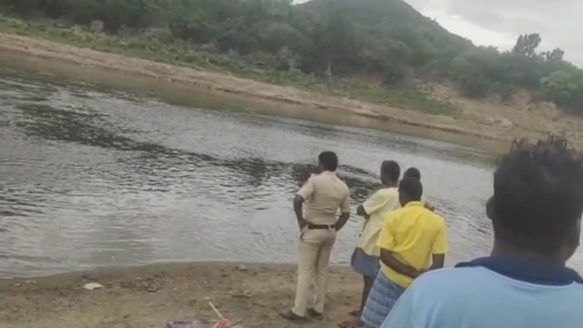 2 taminadu tourists drown in hogenakal falls