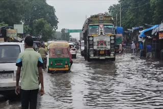 keim-mandvi-state-highway-is-knee-deep-in-water-due-to-heavy-rains