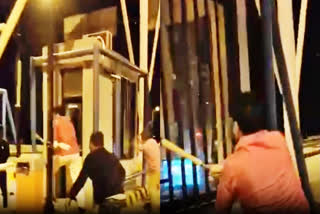 Some Maharashtra Navnirman Sena workers allegedly ransacked a toll plaza in Nashik in the early hours of Sunday after party leader Amit Thackeray was stopped at it earlier, an official said.