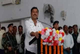 http://10.10.50.75//jharkhand/23-July-2023/jh-pal-02-ajsu-party-in-palamu-pkg-7203481_23072023155808_2307f_1690108088_383.jpg