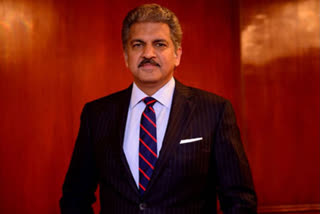 Anand Mahindra, the Chairman of the Mahindra Group of Companies, has a good following on social media. Despite being very busy with business activities, there is no doubt that every post he makes on social media is often interesting, inspiring, or heart-wrenching. Recently, he tweeted about Kalavantin Durg in Maharashtra. He posted a video saying that he wanted to climb that fort.