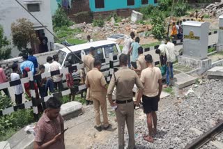 Kendriya Vidyalaya teacher Harikesh decapitated body found on railway track in Lakhimpur Kheri Crime News UP