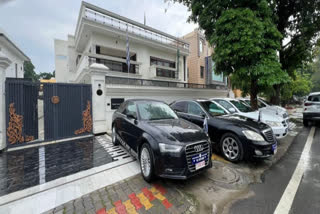 The vehicles with fake diplomatic number plates seized by the STF.