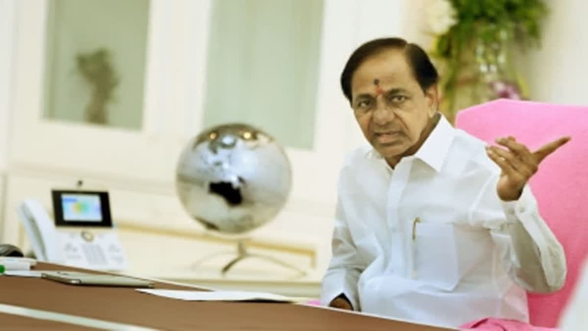 CM KCR