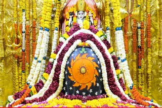 somnath-mahadev-was-decorated-for-surya-darshan-the-devotees-performed-darshan-with-full-hearts