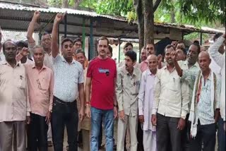 Indefinite strike of document writers at Chas Registry Office in Bokaro