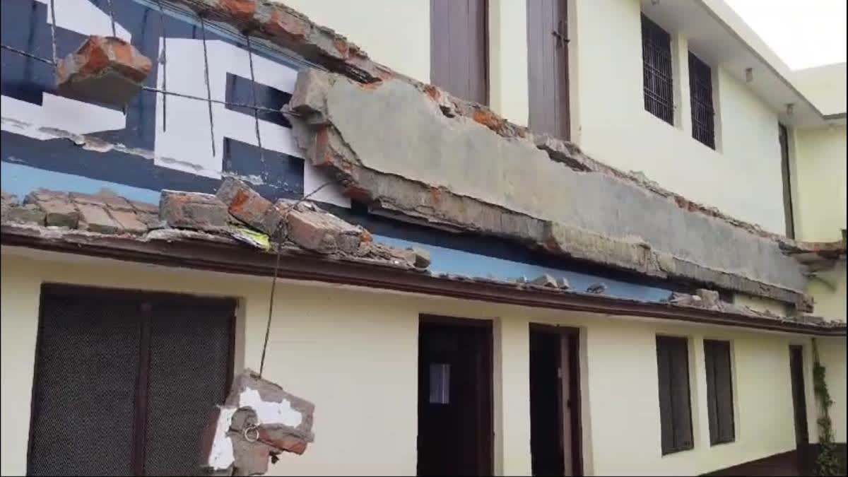 Uttar Pradesh: 24 Students Injured After School Balcony Collapses In Barabanki