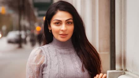 Neeru Bajwa Pictures