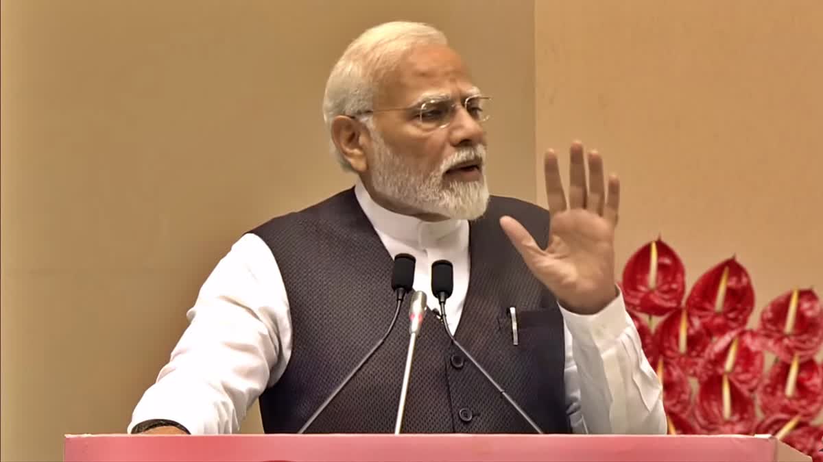 Government is making sincere attempts to draft laws in simple language, and Indian languages as much as possible, said Prime Minister Narendra Modi, who also lauded Judiciary and Bar for being the protectors of India's Justice system.