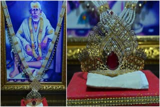 devotee donated gold and diamond crown to shirdi sai baba