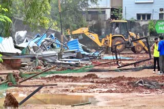 Hydra Demolitions in Madhapur