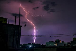 Four members of a family died due to lightning in Karnataka