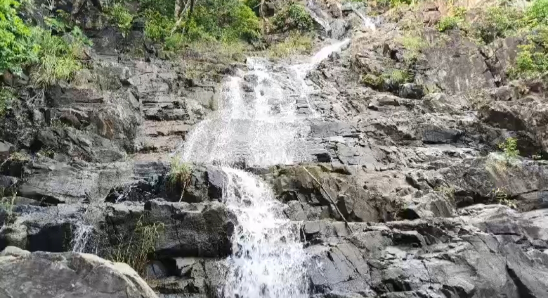 chunagota waterfall