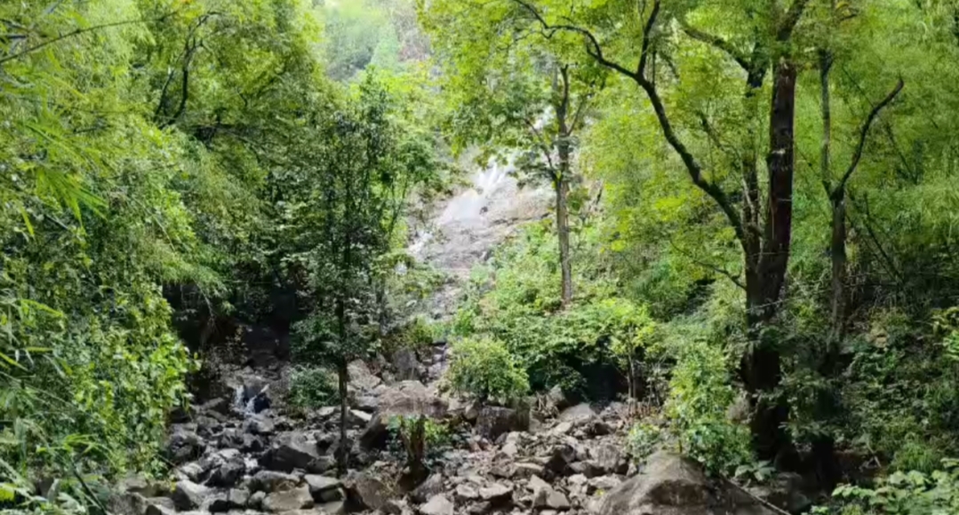 Chunagota Waterfall