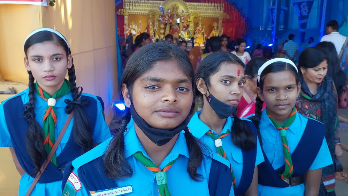 Hazaribag Girls serving in Durga Puja pandal