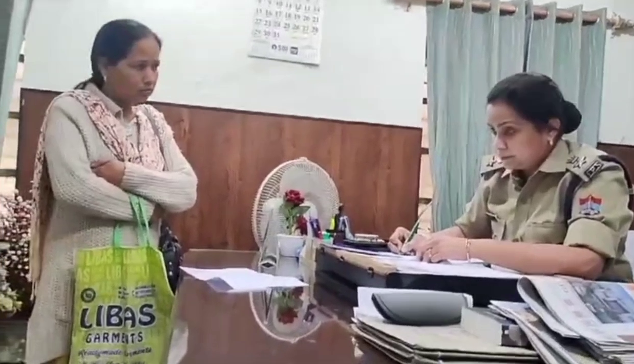 Usha Pant Met SSP Shweta Chaubey