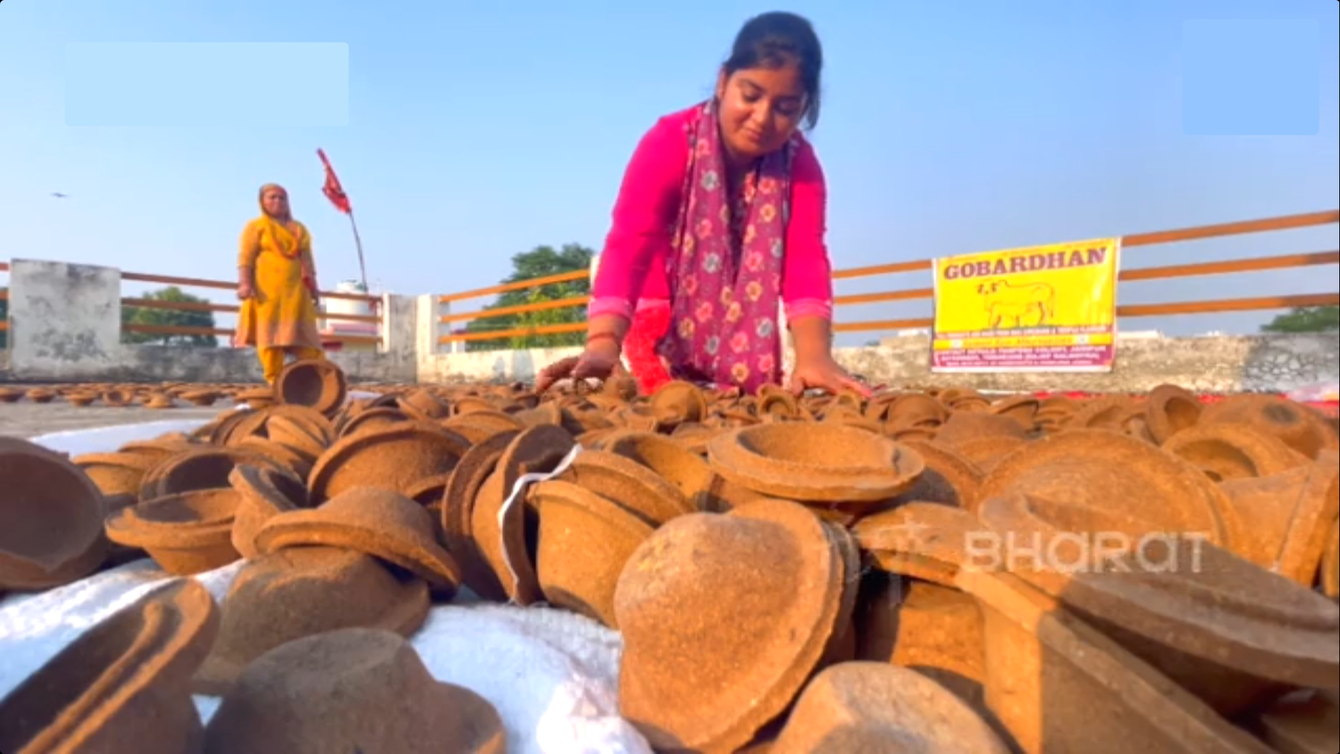 Cow dung diyas