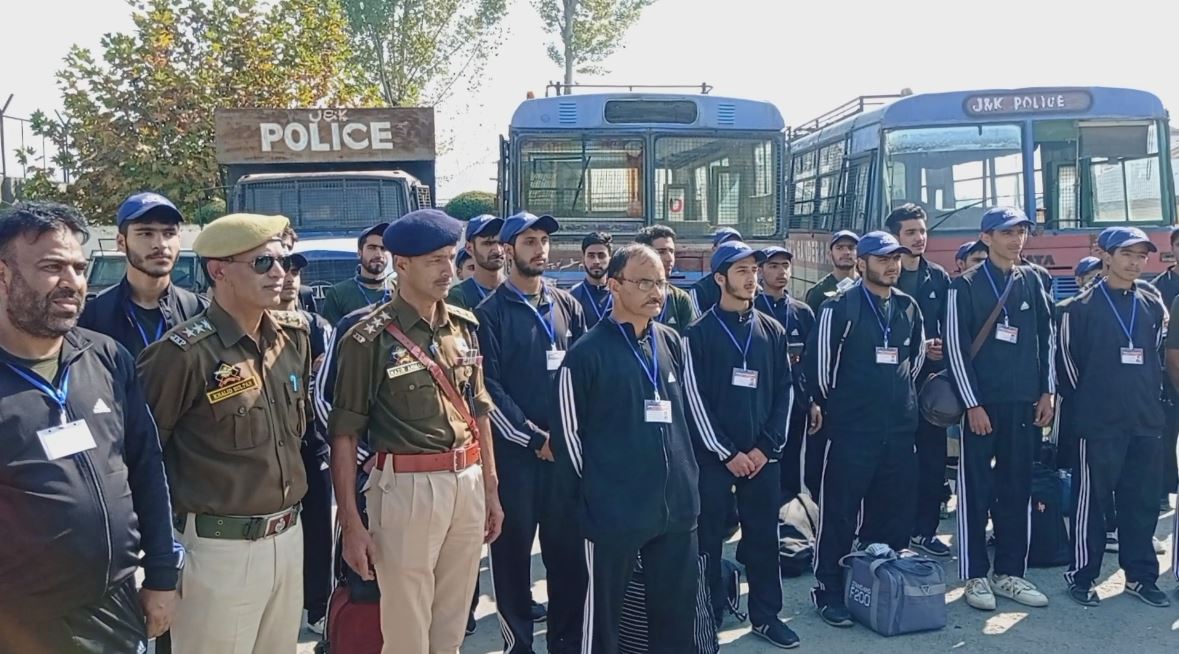 Welcome students returning from Bharat Darshan in Ganderbal