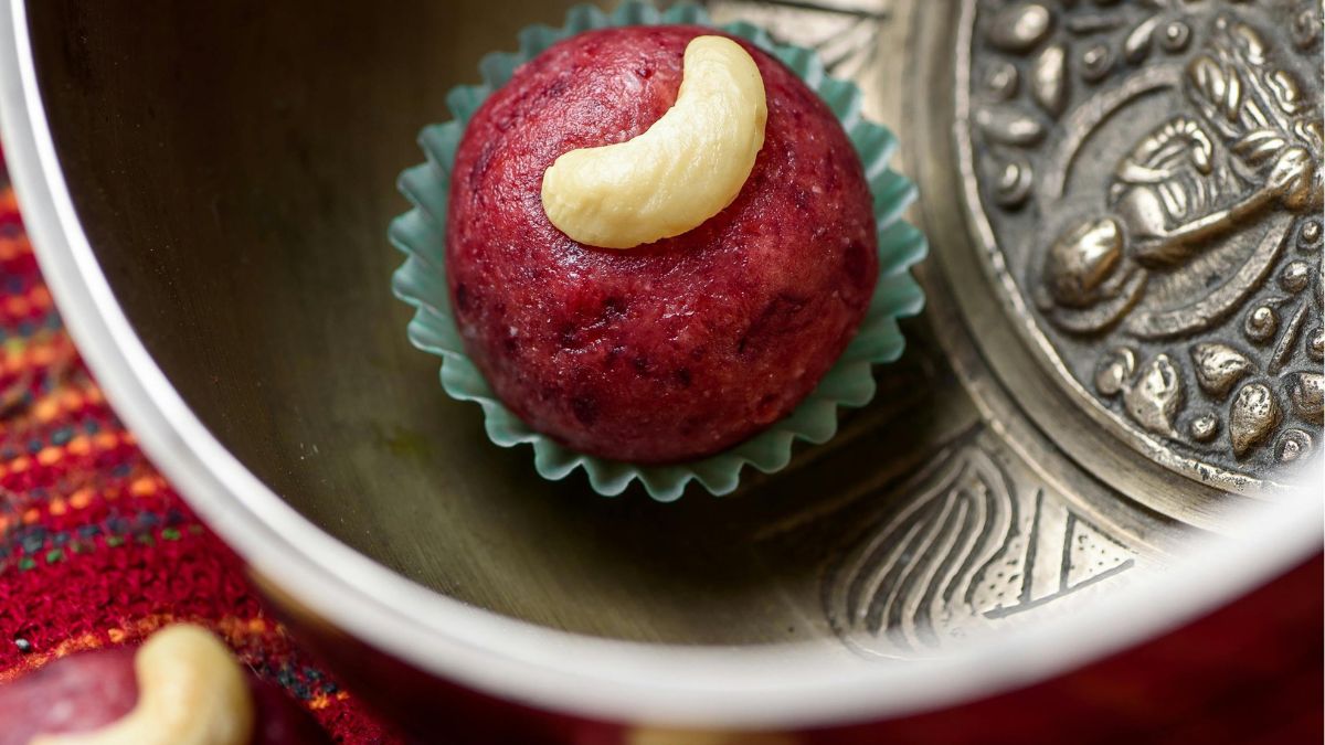 Beetroot Rava Laddu Recipe