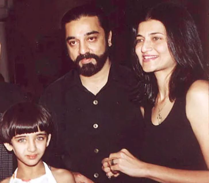 Kamal Haasan and Sarika Thakur with their youngest daughter