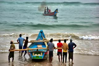 CYCLONE DANA  CYCLONE FORMED OVER BAY OF BENGAL  INDIA METEOROLOGICAL DEPARTMENT  WEATHER NEWS