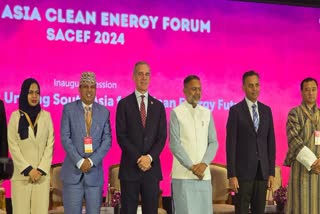 South Asia Clean Energy Forum Discusses Climate Change Challenges