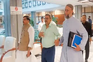 meeting at Parliament House Annexe, in New Delhi, Tuesday, Oct. 22, 2024. TMC's Kalyan Banerjee was on Tuesday suspended from the parliamentary committee after he smashed a glass bottle, hurting his thumb and index finger in the process, during a heated exchange with BJP's Abhijit Gangopadhyay at the meeting.