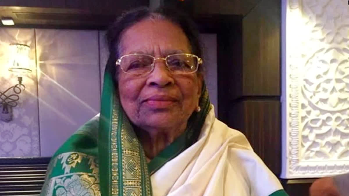 Former Tamil Nadu Governor Fathima Beevi passed away