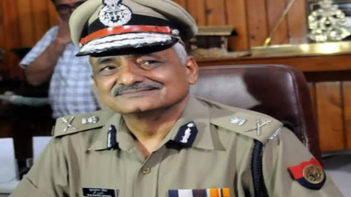 Uttar Pradesh Former Up Dgp Sulkhan Singhs Data Leaked Cyberthug Threat To Stop His Pension