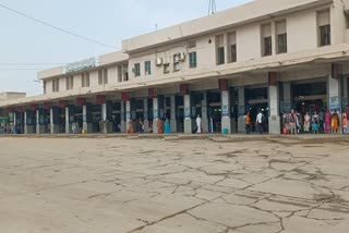 tc_buses_diverted_from_bus_stand_in_kadapa