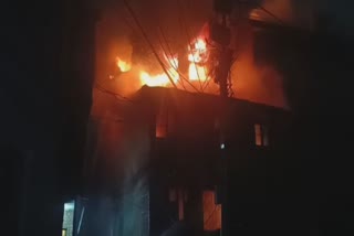 Etv Bharatone-person-died-in-fire-incident-in-solna-srinagar