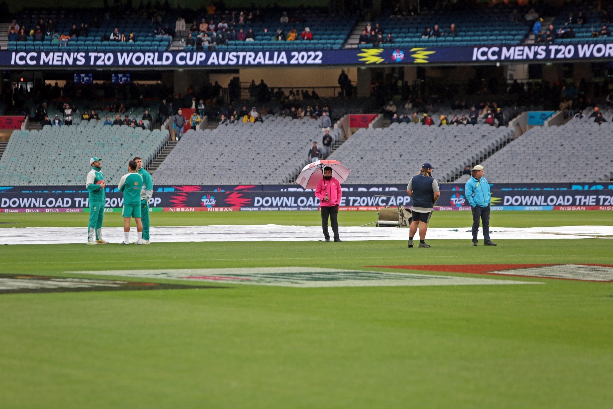 India vs Australia head to head at Melbourne