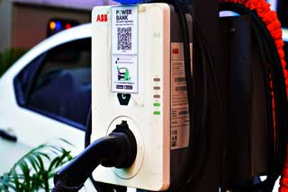 KARNATAKA NUMBER ONE  ELECTRICAL VEHICLE REPORT  CENTRAL GOVERNMENT ON EV CHARGING  EV CHARGING STATION LIST