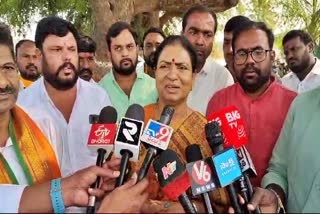 DK ARUNA ON ALLU ARUN HOUSE ATTACK