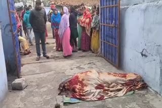 Dead body of elderly woman found in Dhanbad