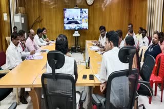 Students should benefit from Yuva Nidhi Scheme: District Commissioner Govind Reddy