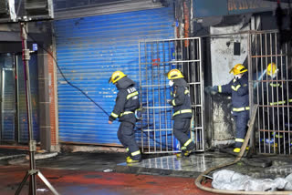 At least 39 people were killed, nine injured and some others still trapped in a building fire in east China's Jiangxi province on Wednesday, official media reported.