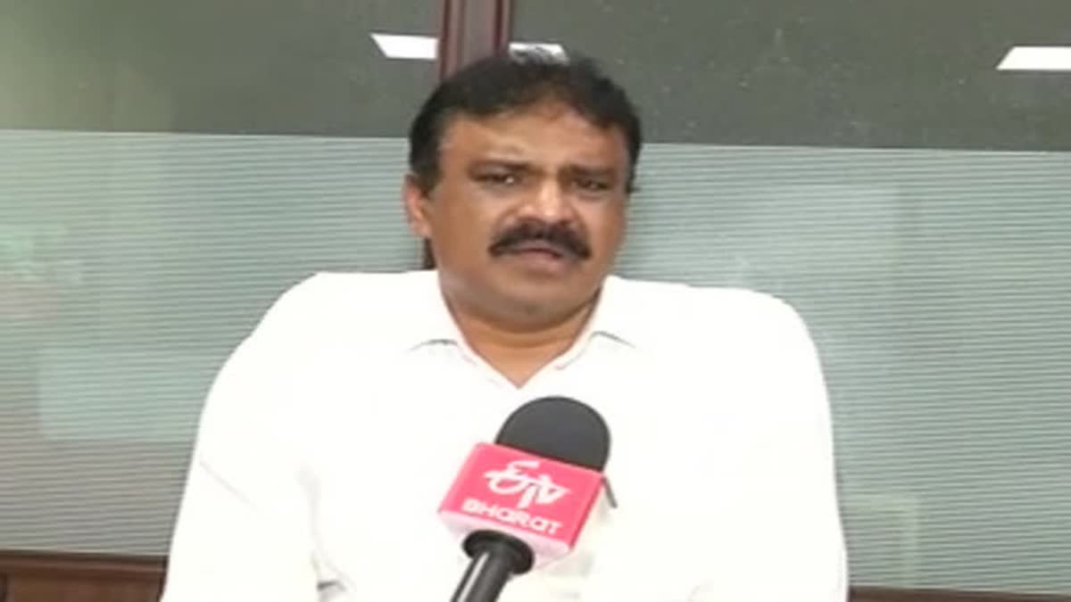 AG SRINIVAS ALLEGATION TO EX IPR COMMISSIONER VIJAYKUMAR  REDDY