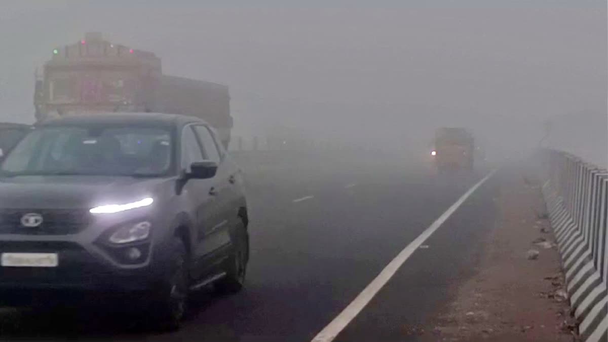 FOG ENGULFS HYDERABAD