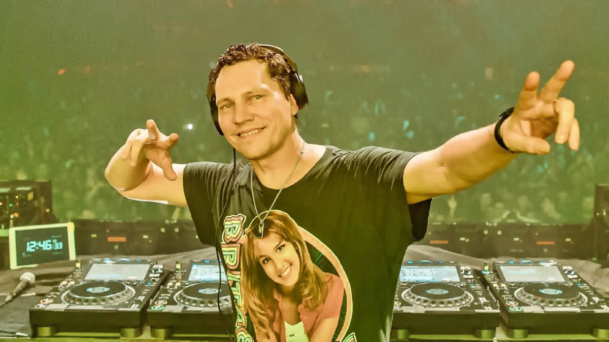 Tiesto is in DJ Mag’s Hall of Fame