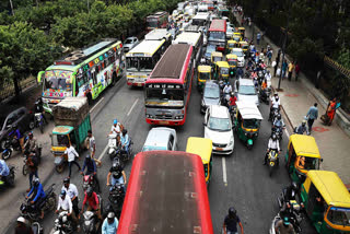 gridlocked-tackling-indias-traffic-congestion-crisis