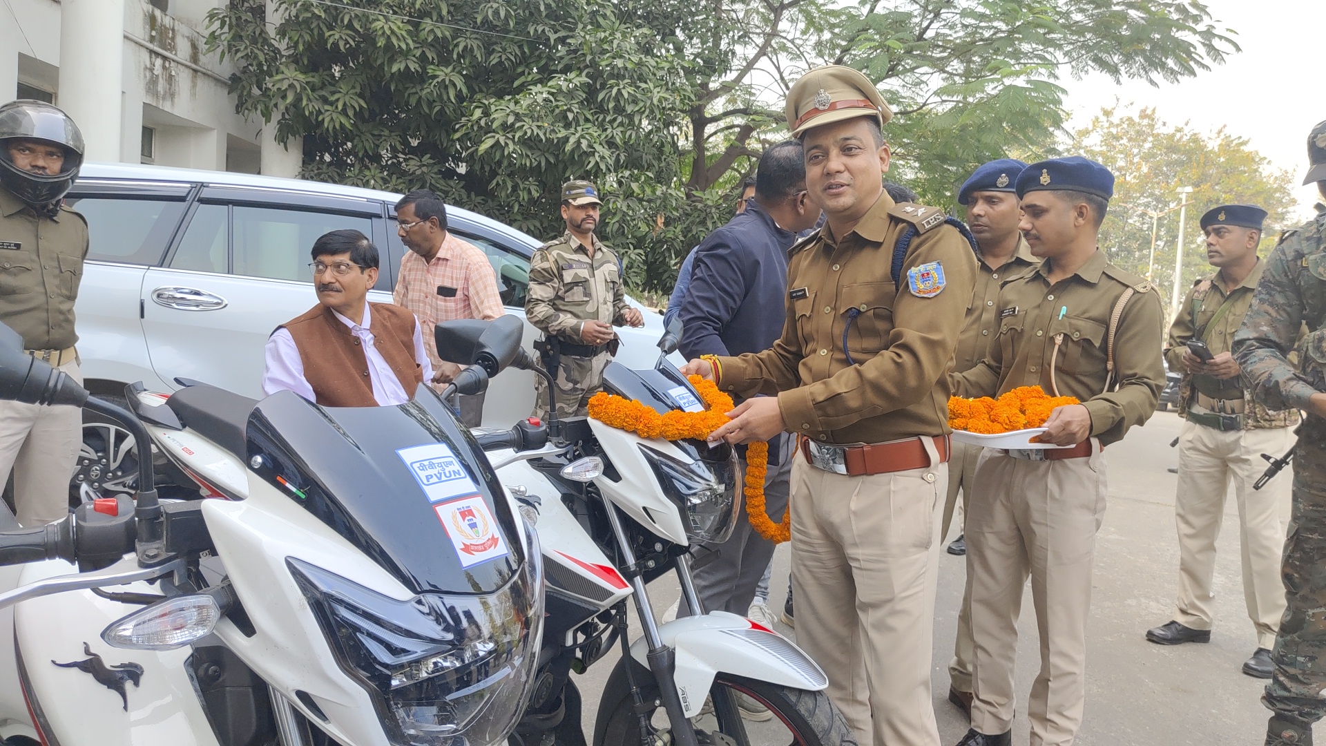 Ramgarh Police Got 10 Bikes