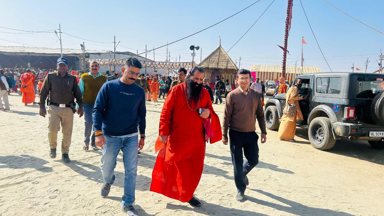 Collector Neeraj Kumar Singh and Superintendent of Police Pradeep Sharma visiting Prayagraj Mahakumbh