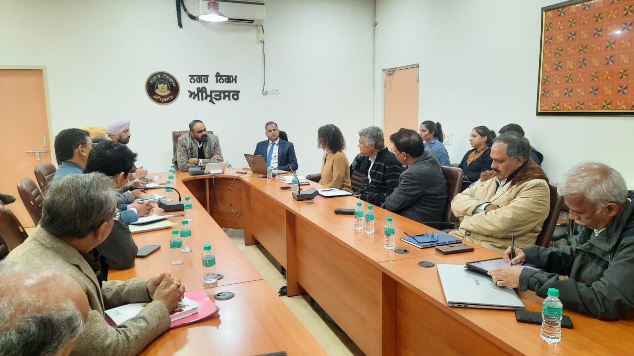 World Bank team reaches Amritsar, reviews projects of Water Supply Department