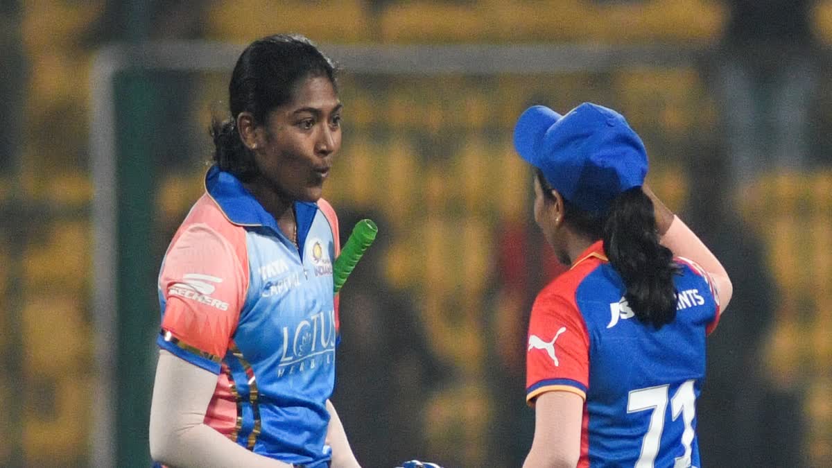 Sajana Sajeevan  Women s Premier League  Mumbai Indians  സജന സജീവന്‍  മുംബൈ ഇന്ത്യന്‍സ്