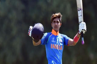 Shubman Gill returns home, posts pictures on arrival