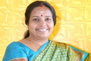 Senior BJP leader Vanathi Srinivasan on Saturday wondered if the TMC government in West Bengal is transparent, why are women MPs prevented from meeting victims in Sandeshkhali.