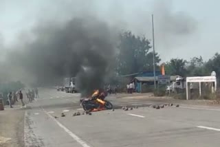 maratha reservation protest maratha youth burnt his bike in nanded